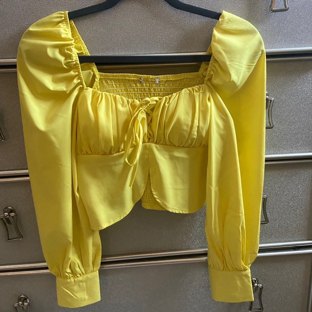 Crop top